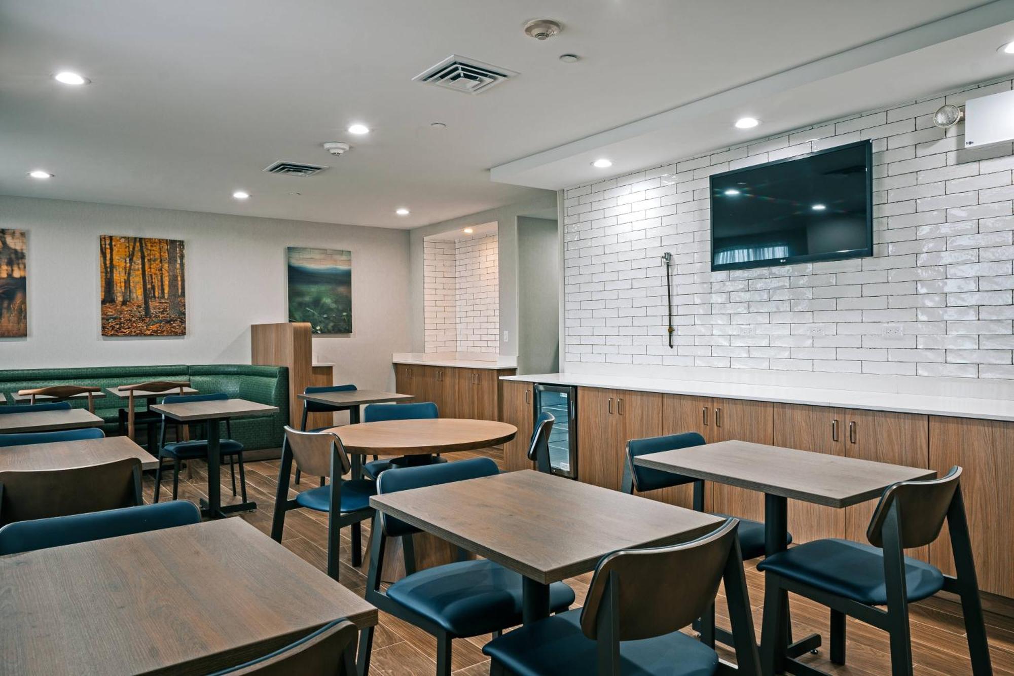 페어필드 인 뉴욕 라구아르디아 에어포트/아스토리아 호텔 외부 사진